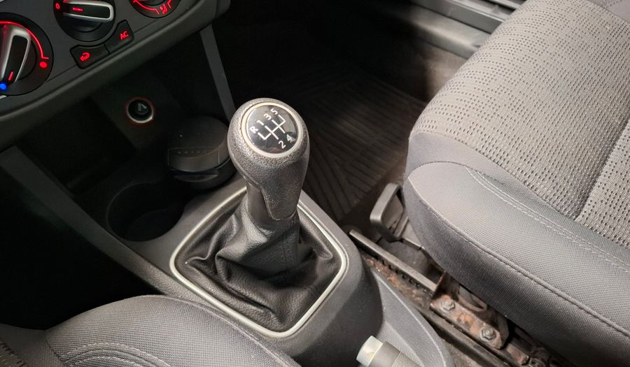 Volkswagen Fox 1.6 HIGHLINE Hatchback 2014