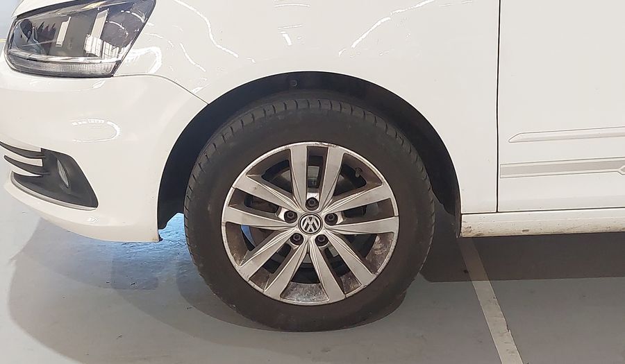 Volkswagen Fox MSI TOTAL CONNECT Hatchback 2018