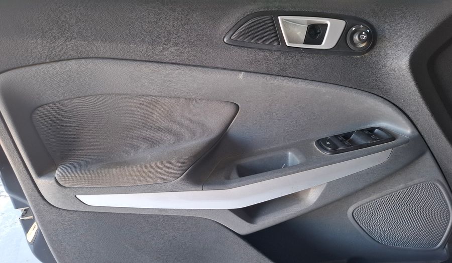 Ford Ecosport 2.0L FREESTYLE 4WD Suv 2015