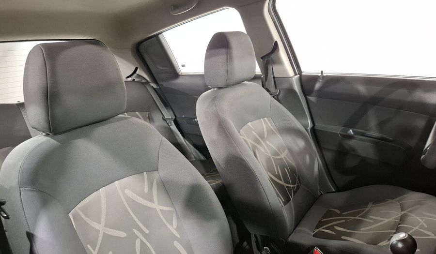 Chevrolet Spark 1.2 LT B MT Hatchback 2014