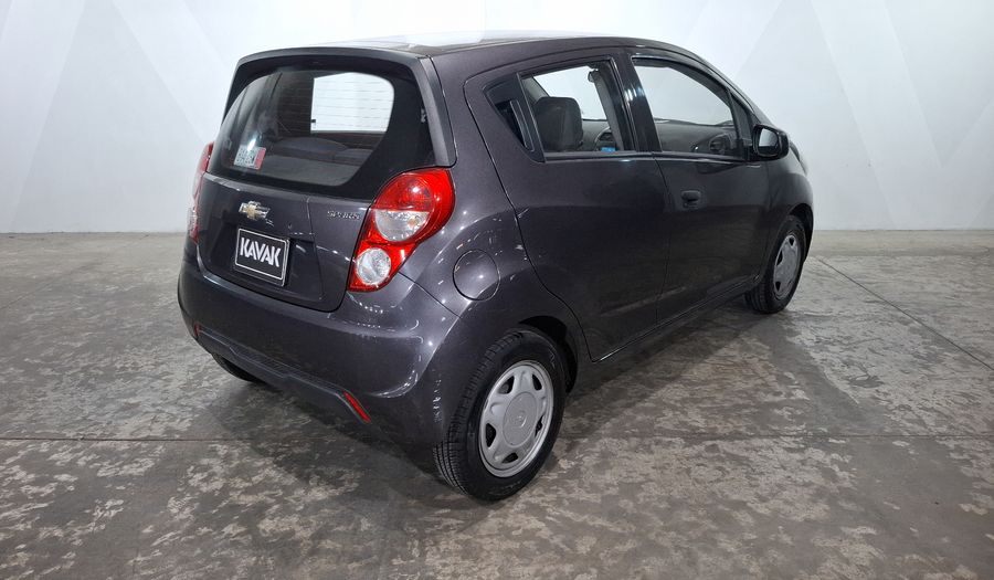 Chevrolet Spark 1.2 LT B MT Hatchback 2014