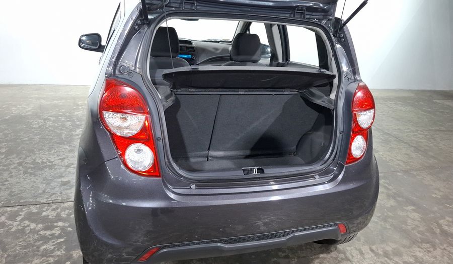 Chevrolet Spark 1.2 LT B MT Hatchback 2014