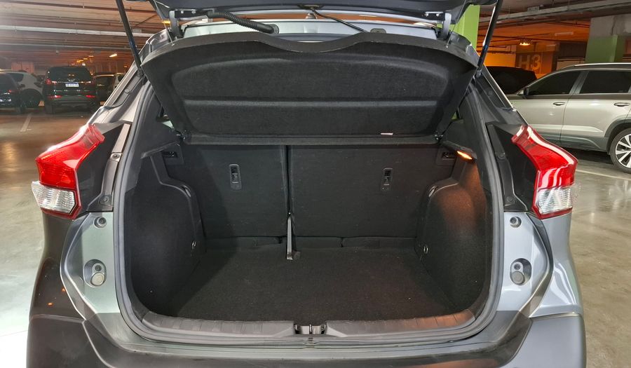 Nissan Kicks 1.6 EXCLUSIVE CVT Suv 2018