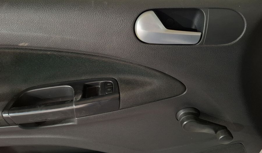 Volkswagen Gol 1.6 SEDAN TRENDLINE Sedan 2017