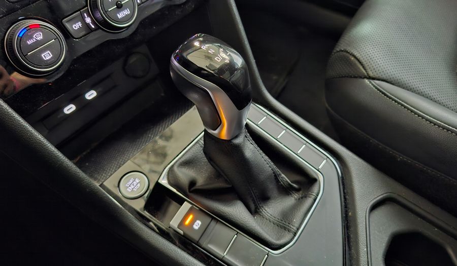 Volkswagen Taos 1.4 250 TSI HIGHLINE AUTO Suv 2022