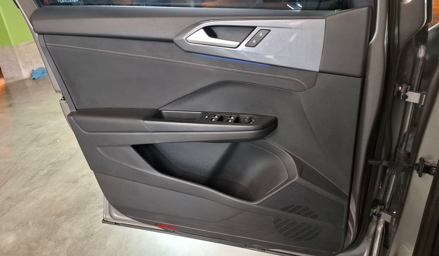 Volkswagen Taos 1.4 250 TSI HIGHLINE AUTO Suv 2022