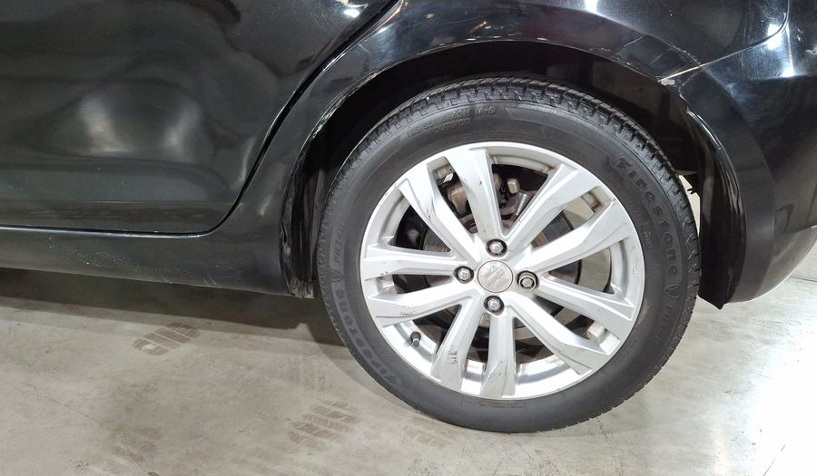 Suzuki Swift 1.4 GLX MT Hatchback 2014