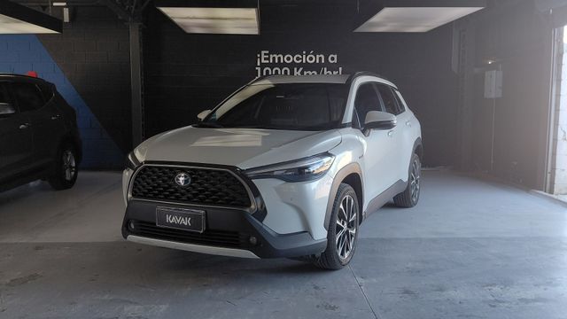 Toyota • Corolla Cross