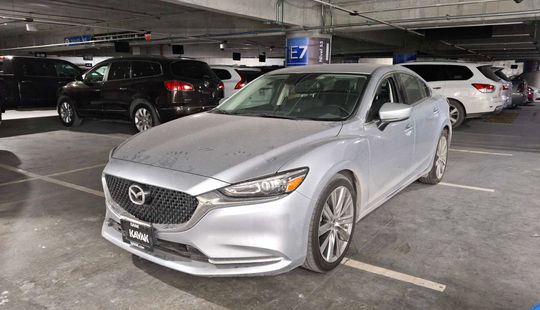 Mazda • Mazda 6