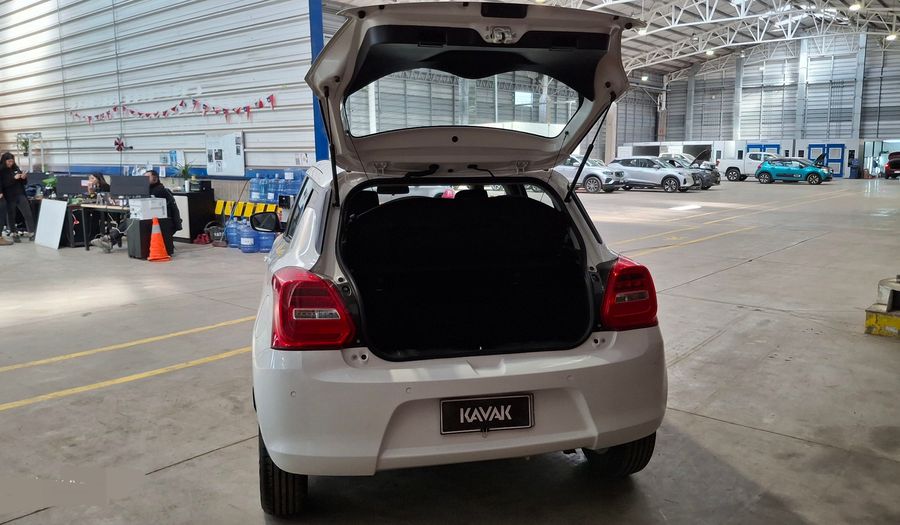 Suzuki Swift 1.2 GL SPORT Hatchback 2023