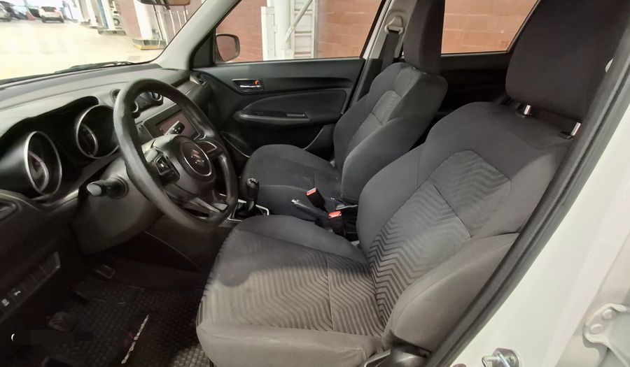 Suzuki Swift 1.2 GL SPORT Hatchback 2023