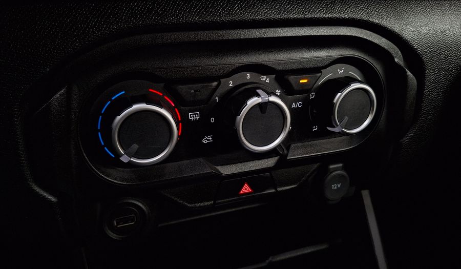 Citroen C3 1.6 VTI 115 EAT6M FEEL Hatchback 2024