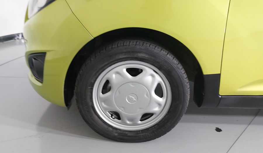 Chevrolet Spark 1.4 LT B MT Hatchback 2017