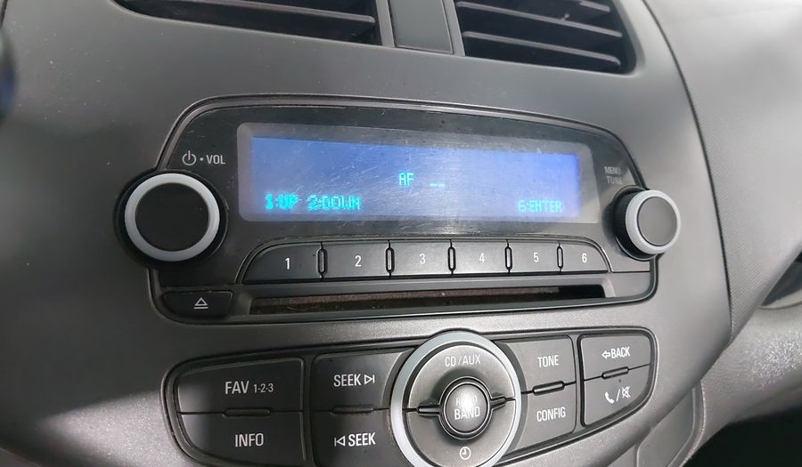 Chevrolet Spark 1.4 LT B MT Hatchback 2017