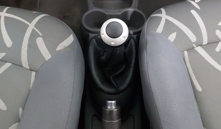 Chevrolet Spark 1.4 LT B MT Hatchback 2017