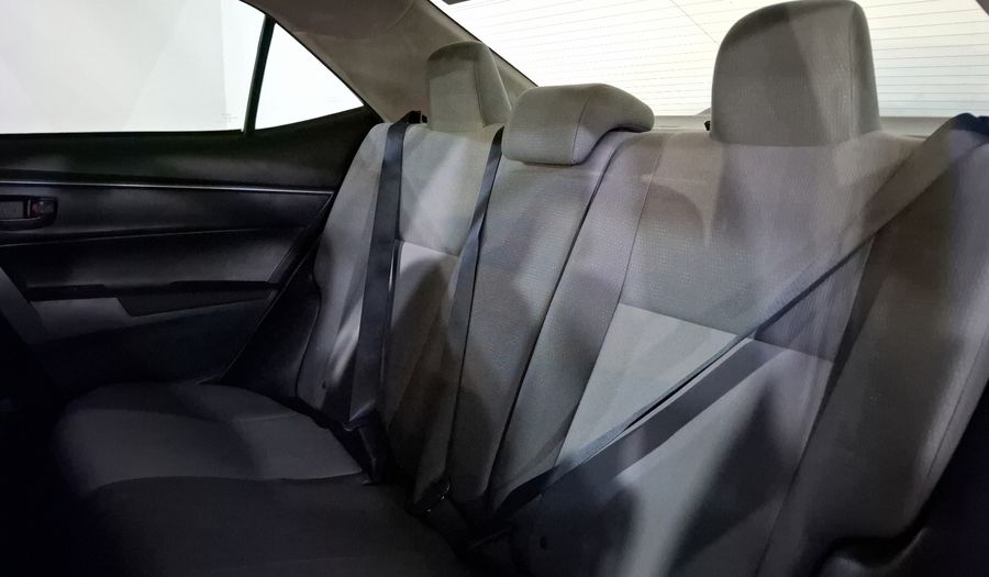 Toyota Corolla 1.8 BASE CVT Sedan 2015