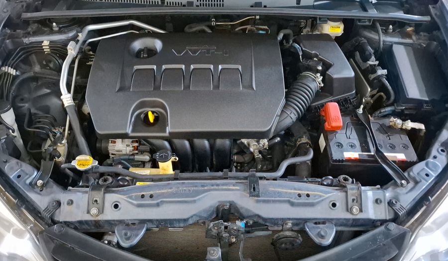 Toyota Corolla 1.8 BASE CVT Sedan 2015