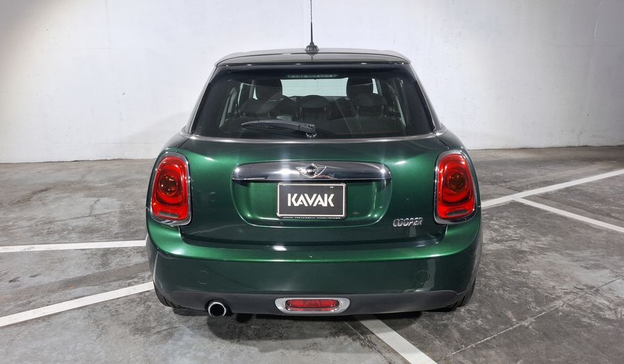 Mini Cooper 1.5 COOPER CHILI AT Hatchback 2016