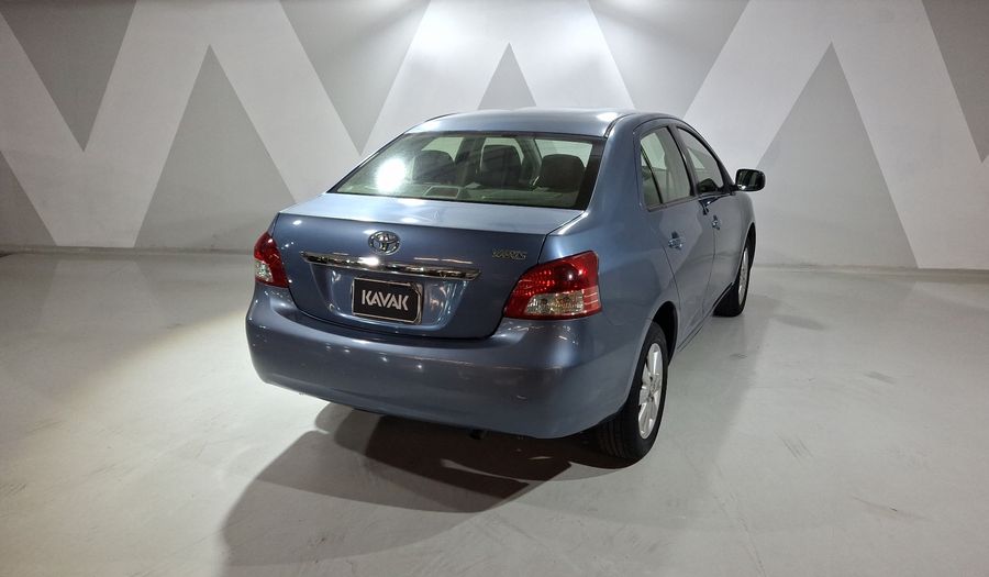 Toyota Yaris 1.5 SEDAN PREMIUM AT Sedan 2016