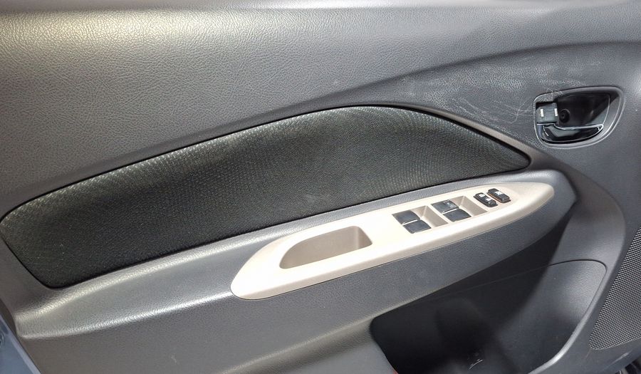 Toyota Yaris 1.5 SEDAN PREMIUM AT Sedan 2016