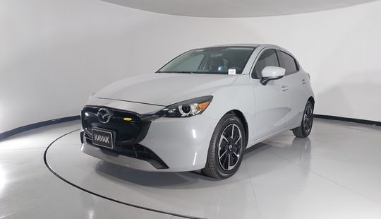 Mazda • Mazda 2