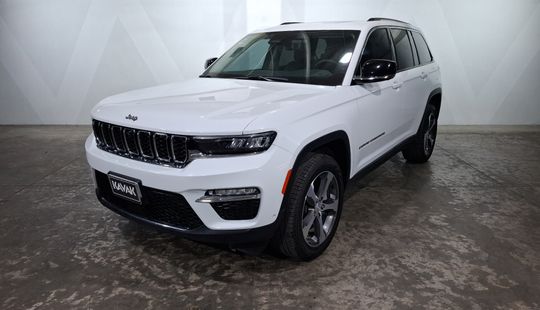 Jeep • Grand Cherokee