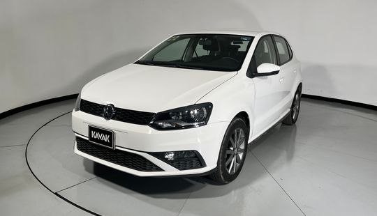 Volkswagen • Polo