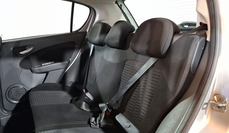 Fiat Palio 1.6 SPORTING DUALOGIC Hatchback 2017