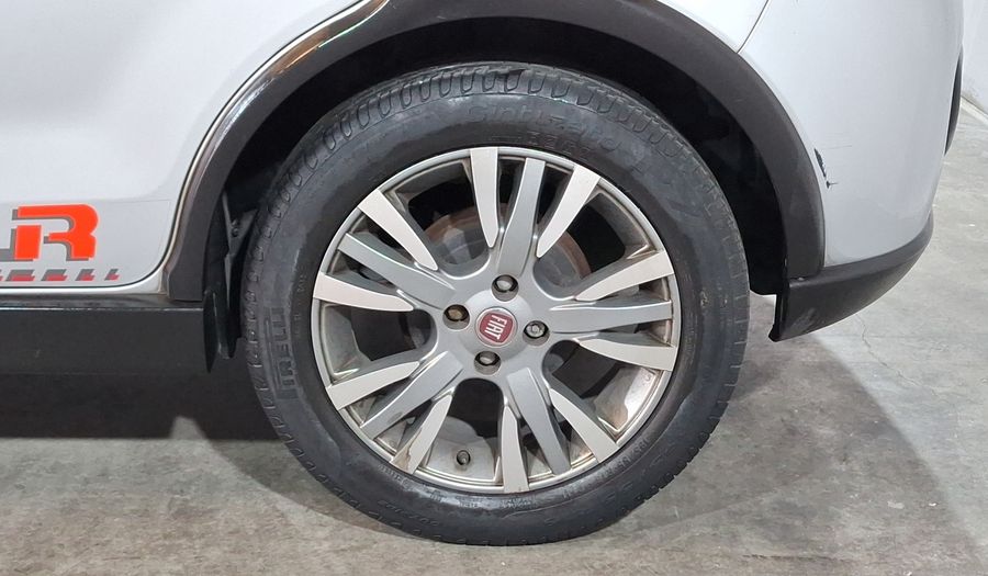 Fiat Palio 1.6 SPORTING DUALOGIC Hatchback 2017