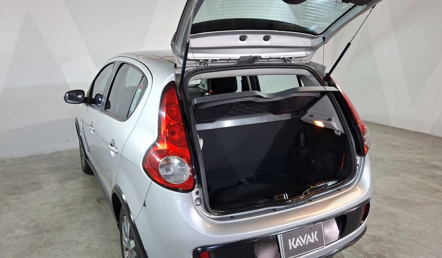 Fiat Palio 1.6 SPORTING DUALOGIC Hatchback 2017