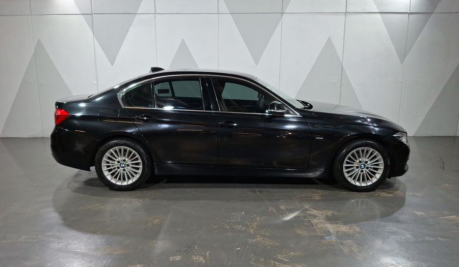 Bmw Serie 3 2.0 320IA LUXURY LINE Sedan 2016