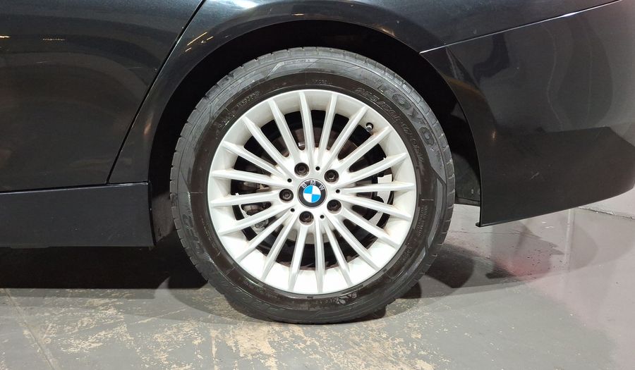 Bmw Serie 3 2.0 320IA LUXURY LINE Sedan 2016