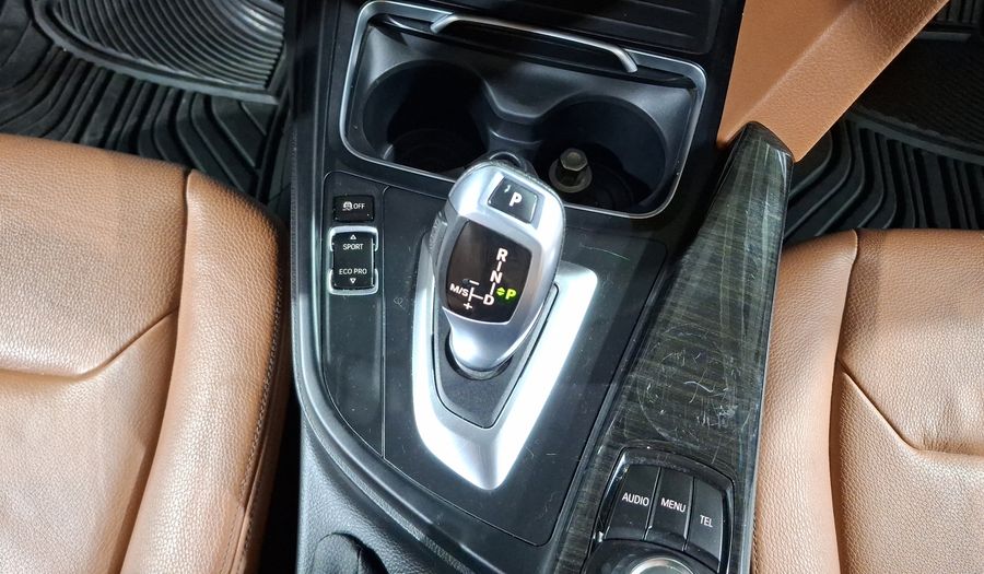 Bmw Serie 3 2.0 320IA LUXURY LINE Sedan 2016