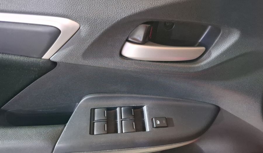 Honda Fit 1.5 COOL Hatchback 2016