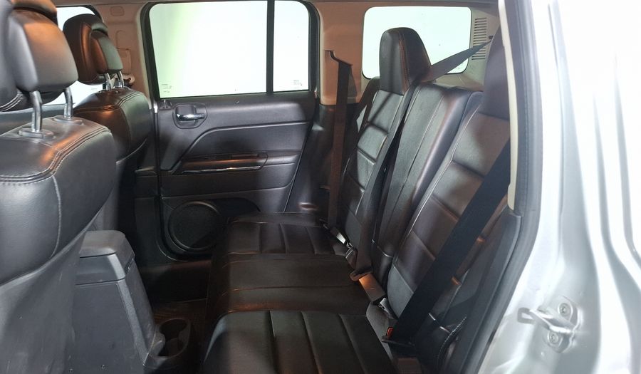 Jeep Patriot 2.4 LIMITED FWD CVT Suv 2011