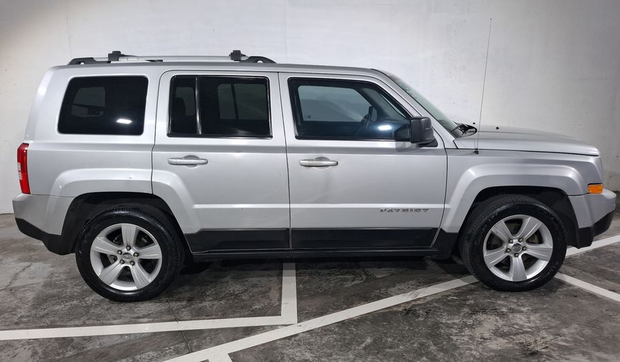 Jeep Patriot 2.4 LIMITED FWD CVT Suv 2011