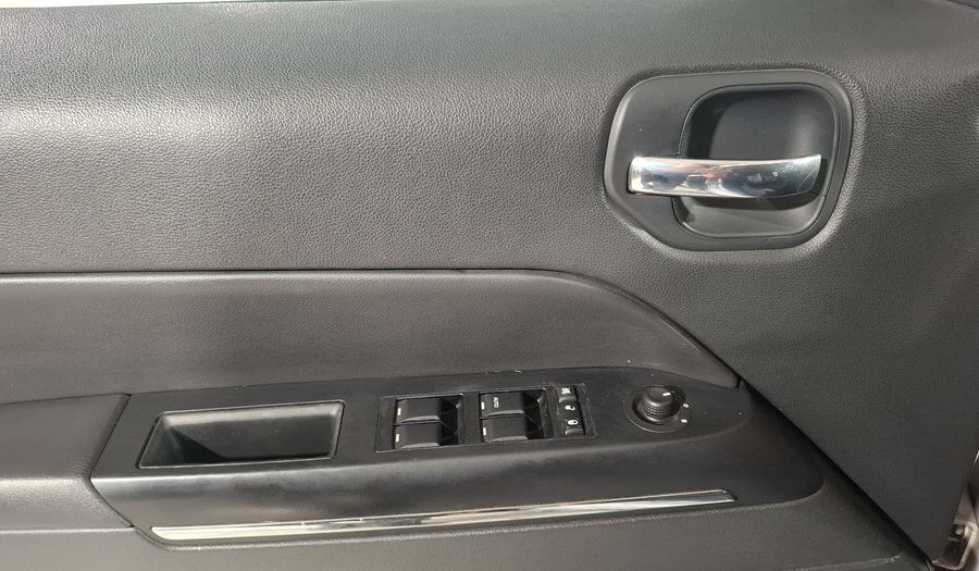 Jeep Patriot 2.4 LIMITED FWD CVT Suv 2011