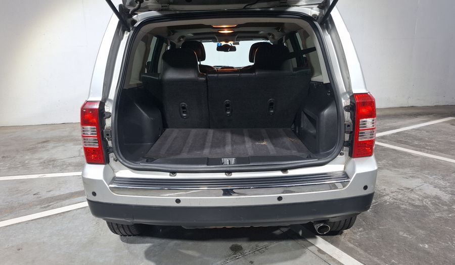 Jeep Patriot 2.4 LIMITED FWD CVT Suv 2011