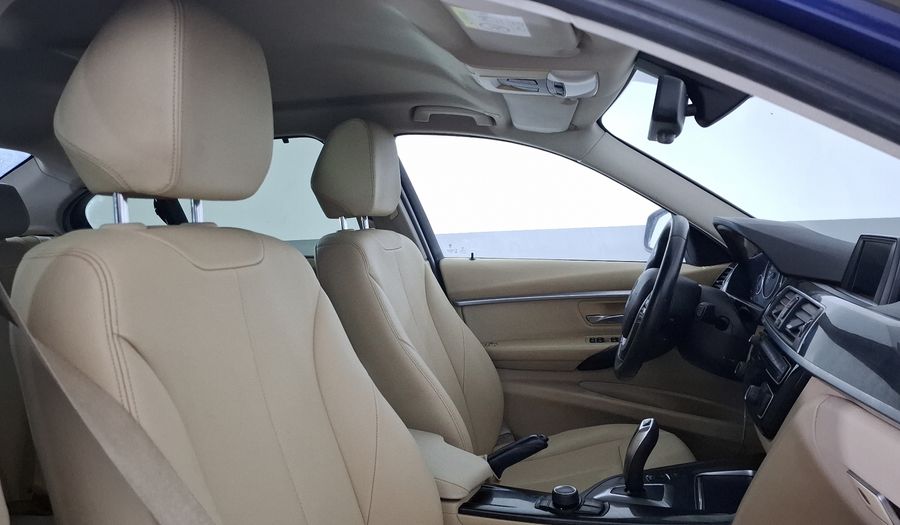 Bmw Serie 3 2.0 320IA LUXURY LINE Sedan 2016