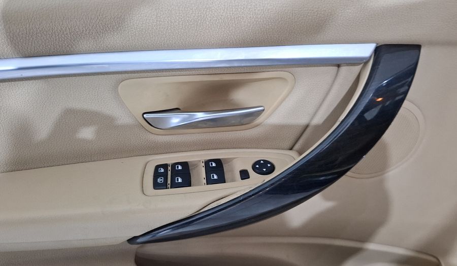 Bmw Serie 3 2.0 320IA LUXURY LINE Sedan 2016