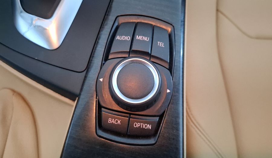 Bmw Serie 3 2.0 320IA LUXURY LINE Sedan 2016