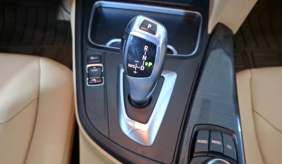 Bmw Serie 3 2.0 320IA LUXURY LINE Sedan 2016