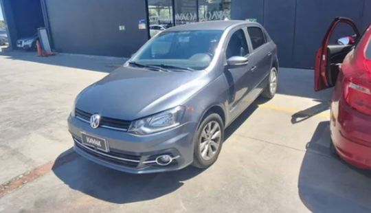 Volkswagen • Gol