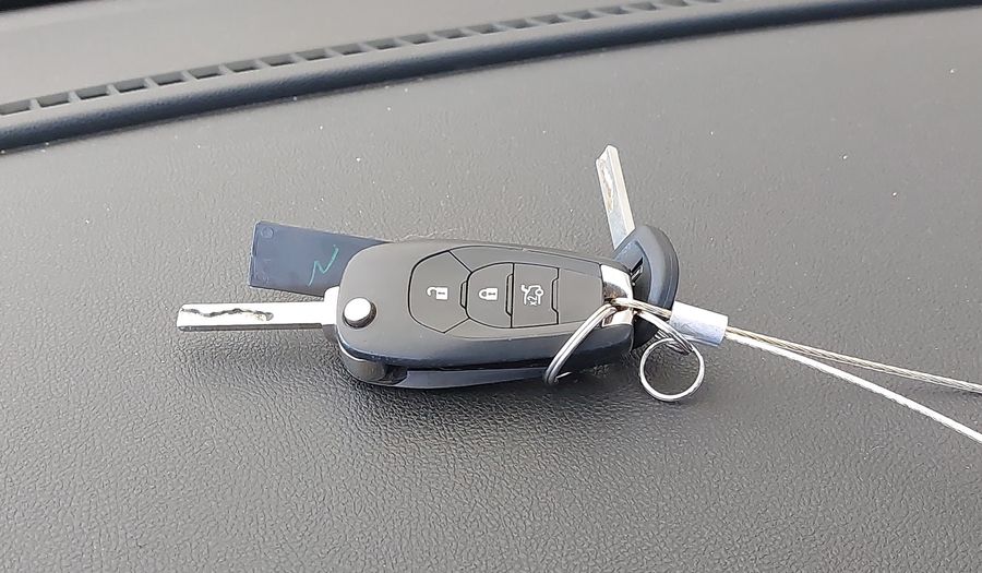 Chevrolet Onix MPFI LTZ Hatchback 2019