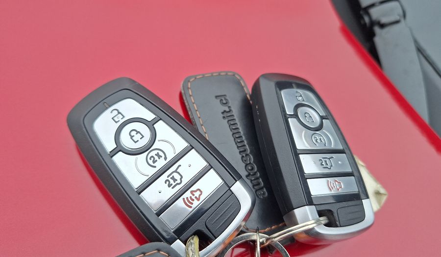 Ford Escape 2.5 TITANIUM CVT HYBRID 4WD Suv 2022