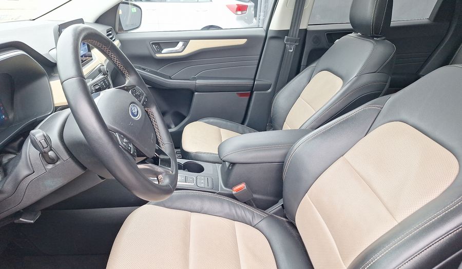 Ford Escape 2.5 TITANIUM CVT HYBRID 4WD Suv 2022