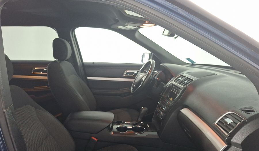 Ford Explorer 3.5 XLT V6 4X2 AT Suv 2017