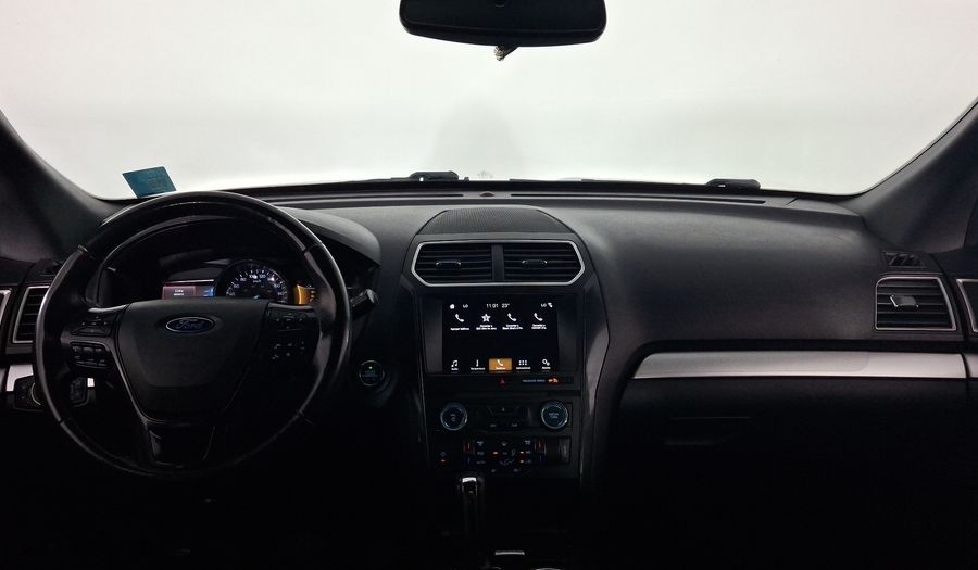 Ford Explorer 3.5 XLT V6 4X2 AT Suv 2017