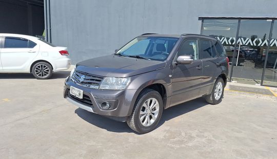 Suzuki • GrandNomade