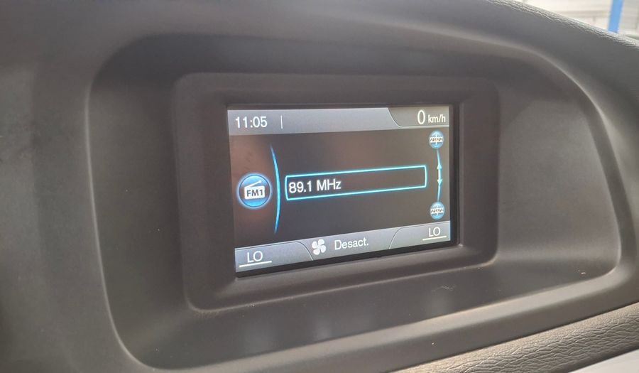 Volvo V40 1.6 T4 CROSS COUNTRY Hatchback 2013